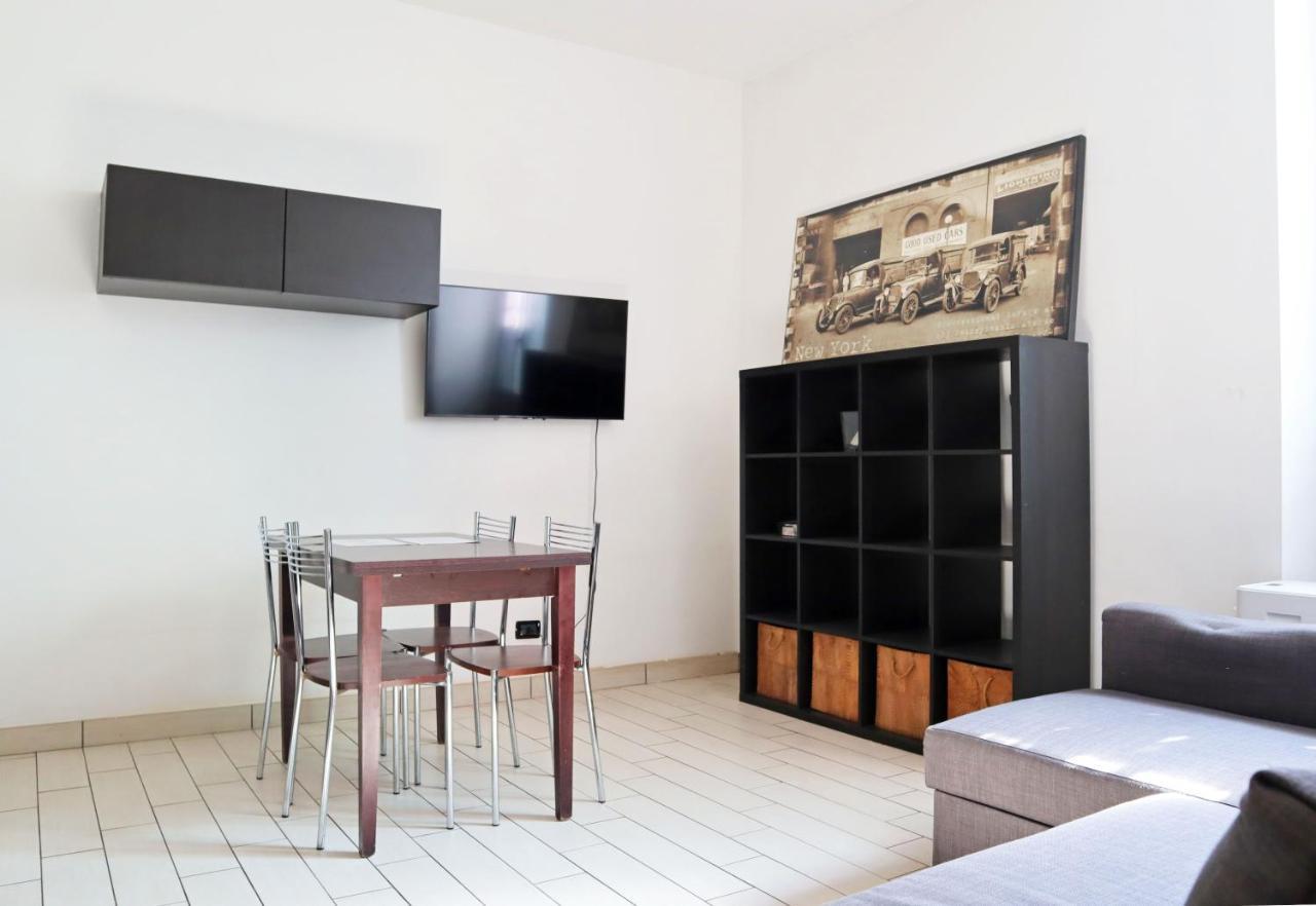 Isola Comfort Apartment Milánó Kültér fotó